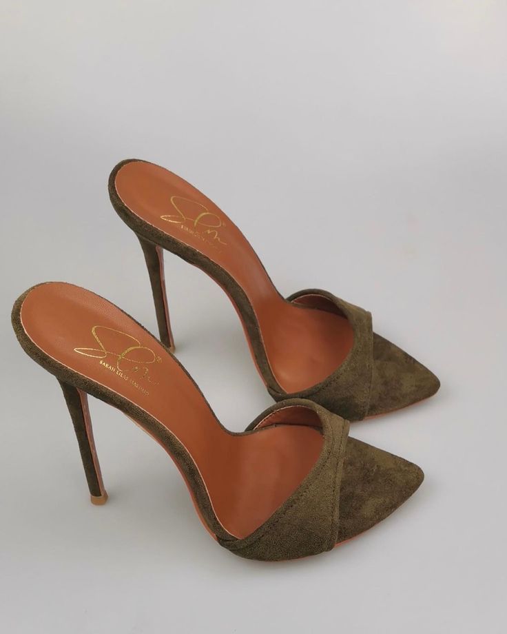 Chaussures à petit talon